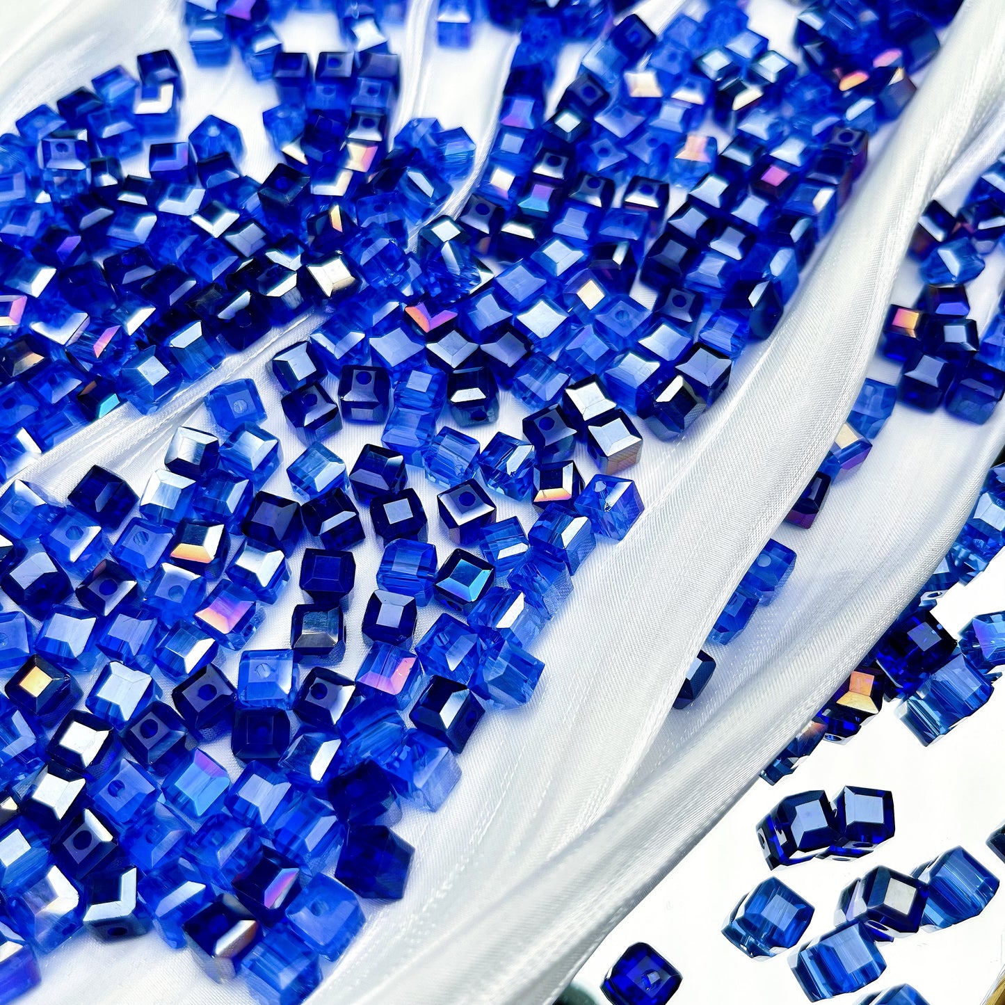 Blue Faceted Cube Beads 6*6mm Electroplated